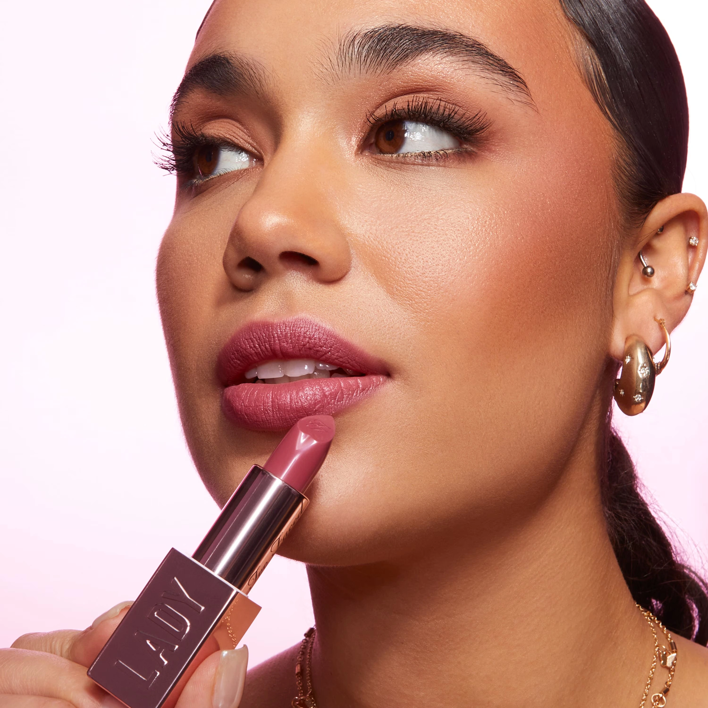 Lady Bold LipstickLady Bold Lipstick Xi 8 Lady Bold LipstickLady Bold Lipstick Xi